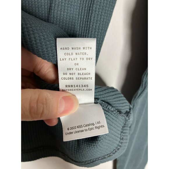 Daydreamer Women's Small Large KISS Destroyer Tour '76 Long Sleeve Thermal Top - Picture 6 of 9